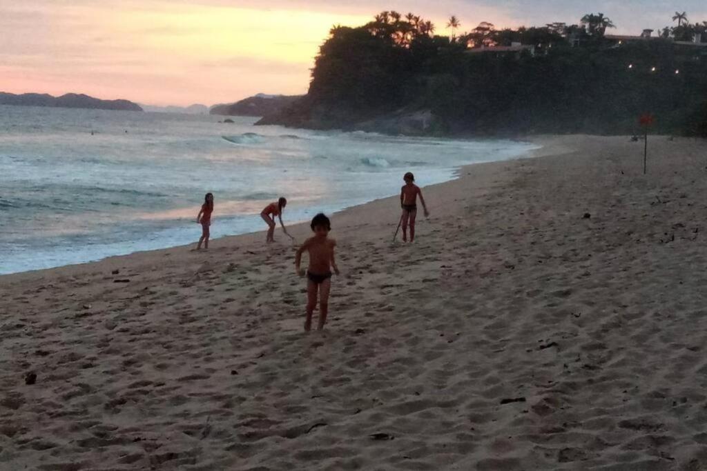 Altar Da Praia Vermelha 180° De Vista Para O Mar Убатуба Екстериор снимка